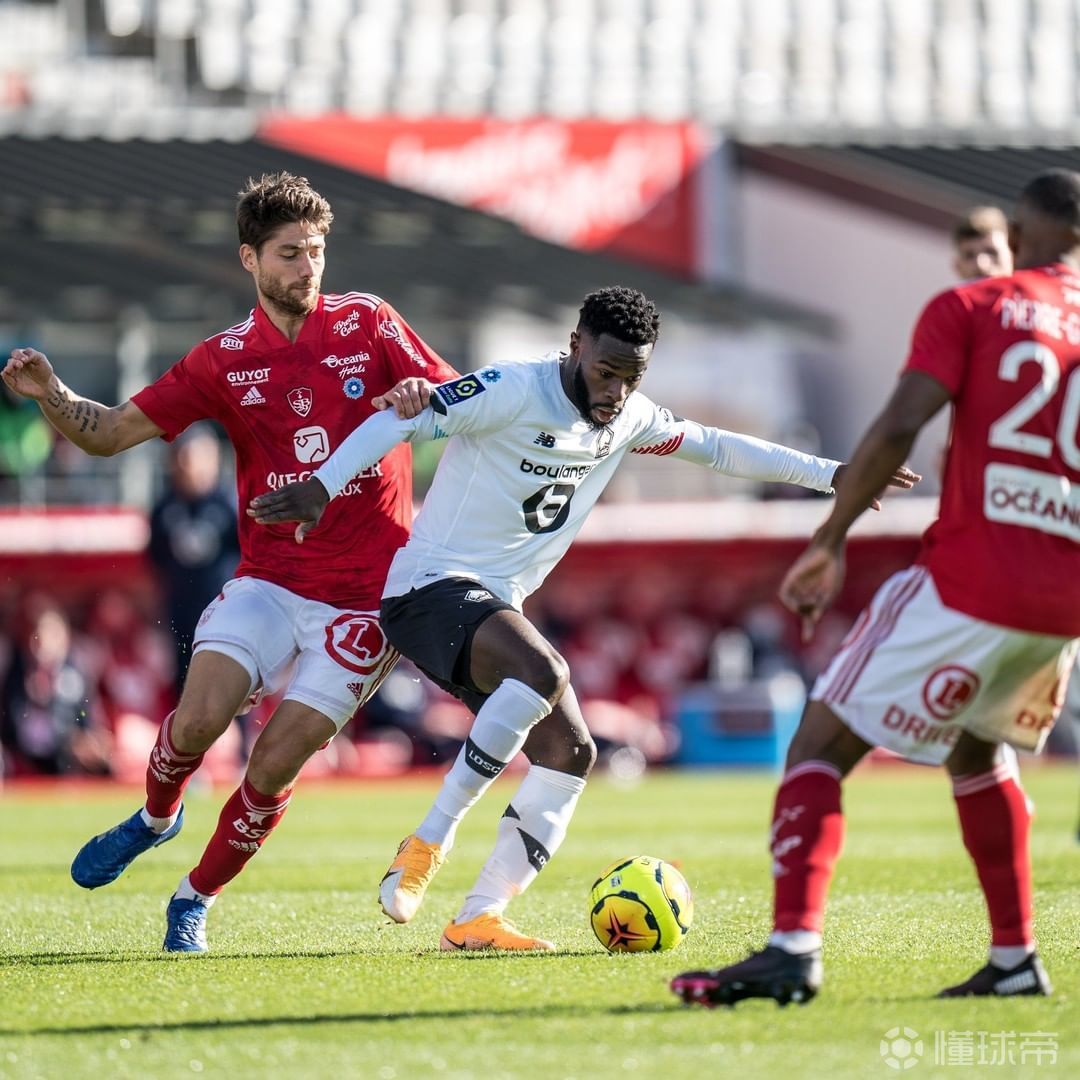 洛杉矶湖人vs萨克拉门托国王