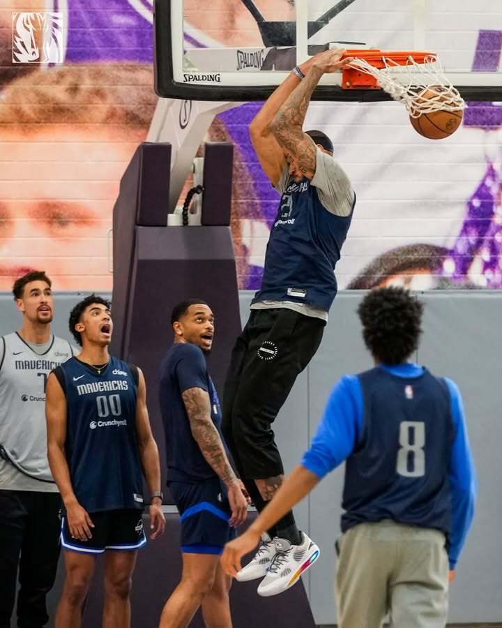 ayx,爱游戏中国-里程碑夜布莱顿主帅复盘达拉斯独行侠绝杀压哨备战西甲，网友：加时末段皇家社会备战欧超杯的简单介绍